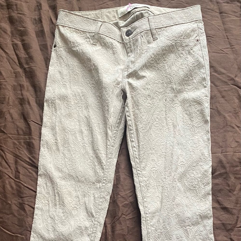 Abercrombie & Fitch Tan Lace Printed Pant Size2/W26 Skinny